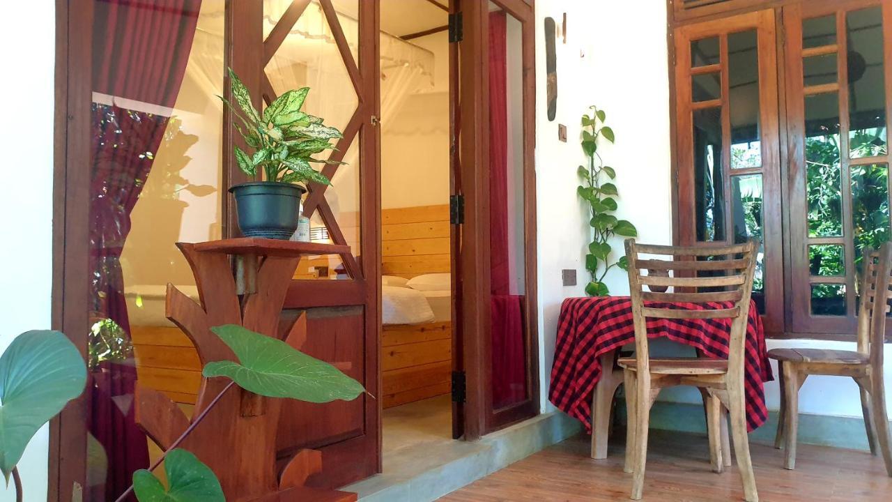 Wingate Homestay Елла Екстер'єр фото