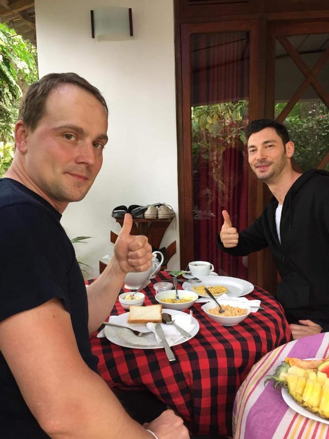 Wingate Homestay Елла Екстер'єр фото